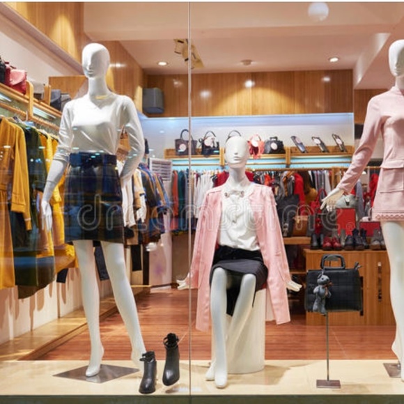 Meet your Posher, Nessrine - Picture 1 of 1